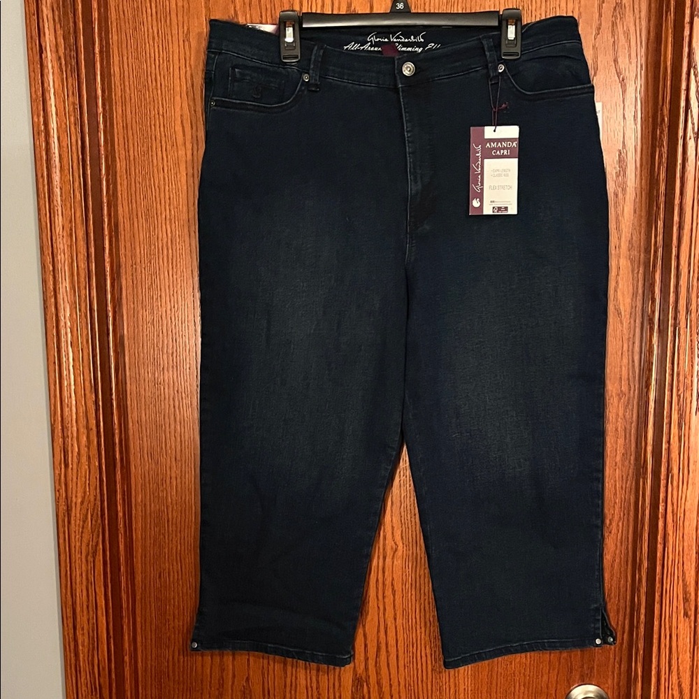 Gloria Vanderbilt Midnight Blue Cropped Jeans featuring Flex Stretch, NWT, Sz 18
